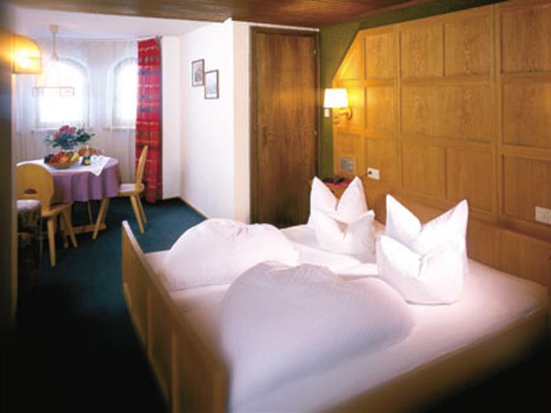 Hotel Tirolerhof Sankt Anton am Arlberg Luaran gambar