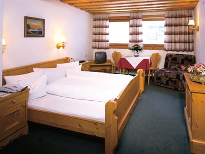 Hotel Tirolerhof Sankt Anton am Arlberg Luaran gambar